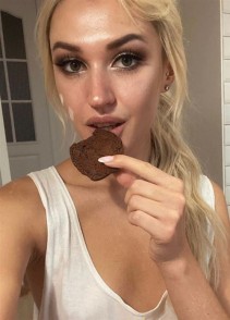 Фото проститутки  Аня №8 в городе Бунге